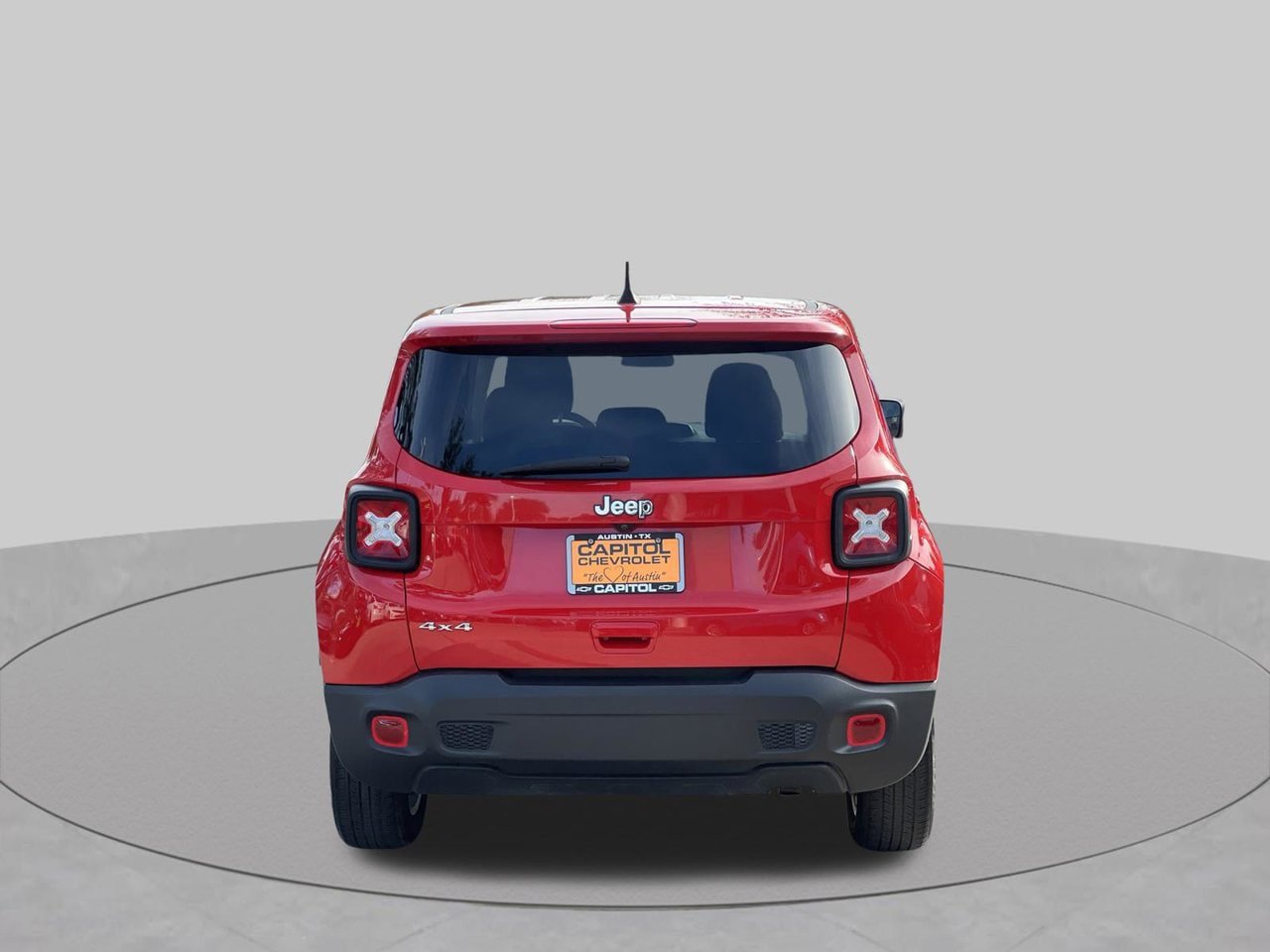 Used 2023 Jeep Renegade Latitude AWD/4WD image 4