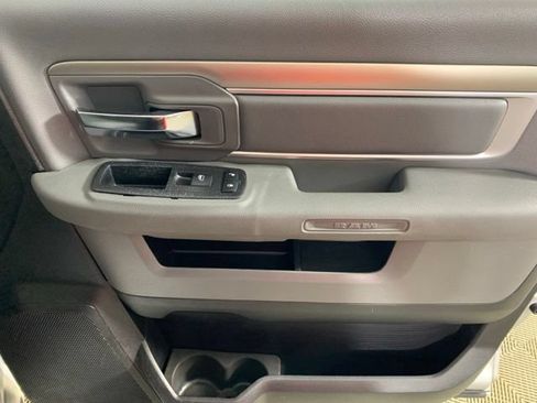 Used 2014 RAM 2500 SLT AWD/4WD image 28