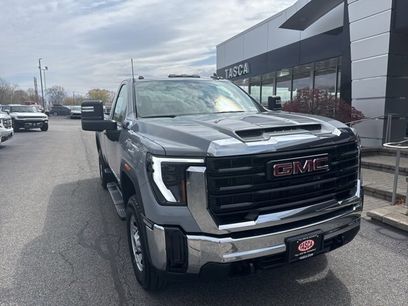New 2025 GMC Sierra 2500 Pro w/ X31 Off-Road Package