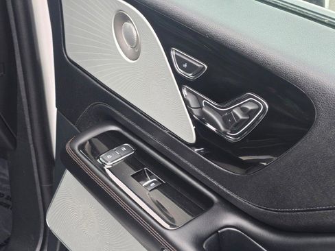 Used 2023 Lincoln Aviator Reserve w/ Equipment Group 201A image 6