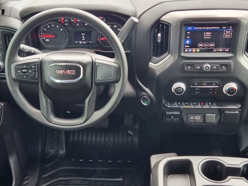 Certified 2025 GMC Sierra 2500 Pro w/ 1SA Pro Safety Plus Package AWD/4WD image 25