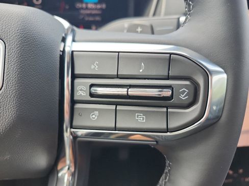 New 2026 GMC Terrain Elevation w/ Elevation Premium Package FWD image 22