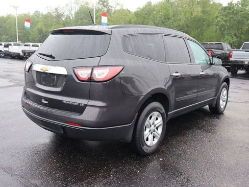 Used 2015 Chevrolet Traverse LS FWD image 31
