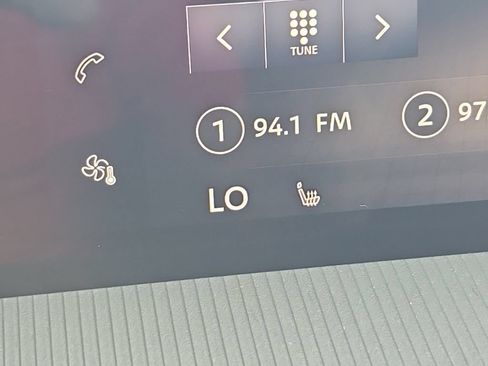 Certified 2025 Nissan Murano SV AWD/4WD image 17