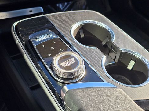 Used 2024 Cadillac Lyriq Sport image 26