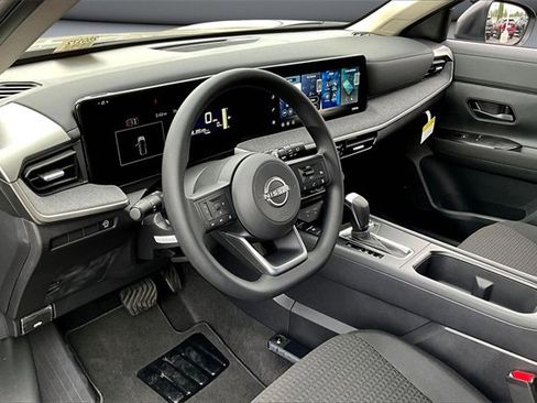 New 2026 Nissan Kicks S image 7