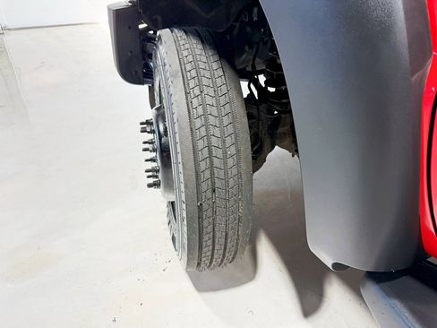 Used 2016 Ford F450 XL w/ Power Equipment Group image 3