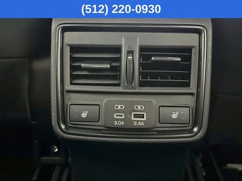 Used 2026 Subaru Forester Touring AWD/4WD image 32