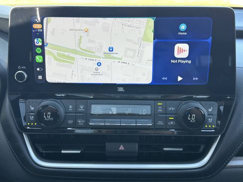 Used 2025 Toyota Grand Highlander AWD Hybrid image 38