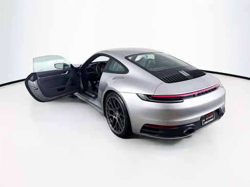 Used 2021 Porsche 911 Carrera S RWD image 33