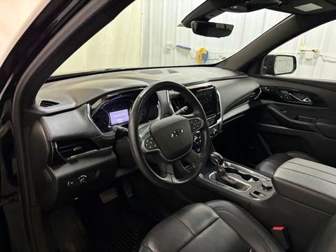 Used 2022 Chevrolet Traverse RS AWD/4WD image 26