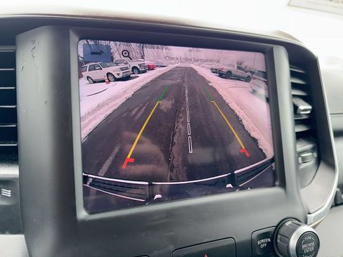 Used 2022 RAM 1500 Laramie AWD/4WD image 15