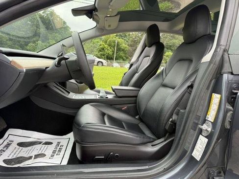 Used 2021 Tesla Model 3 Standard Range Plus RWD image 6