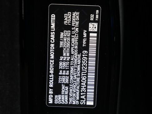 New 2026 Rolls-Royce Cullinan AWD/4WD image 34