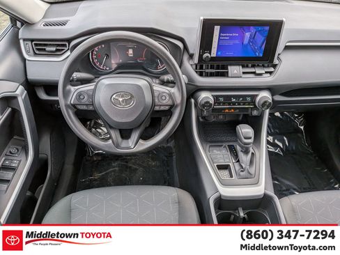 Certified 2025 Toyota RAV4 XLE AWD/4WD image 30