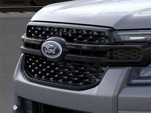 New 2025 Ford Ranger XLT image 40