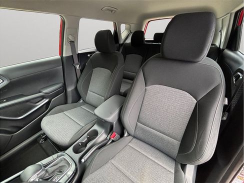 Used 2021 Kia Soul S FWD image 16