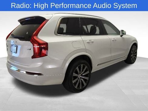 Certified 2023 Volvo XC90 B5 Plus image 7