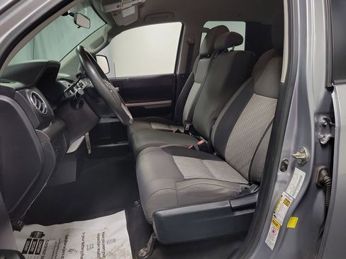 Used 2017 Toyota Tundra SR5 AWD/4WD image 13