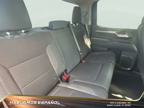 New 2026 GMC Sierra 1500 SLE image 30