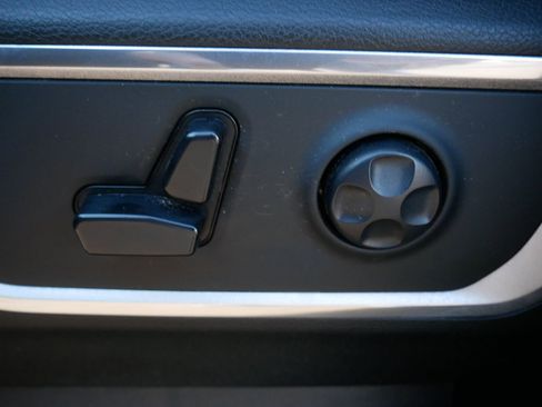 Used 2020 RAM 1500 Laramie image 15