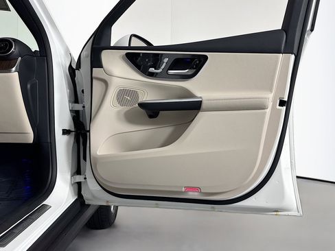 New 2026 Mercedes-Benz GLC 300 image 22