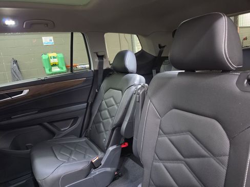 New 2026 Volkswagen Atlas SE AWD/4WD image 11