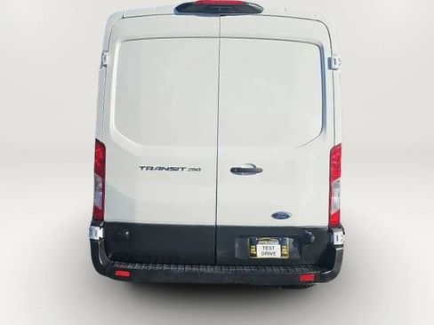 Used 2020 Ford Transit 250 Medium Roof image 3