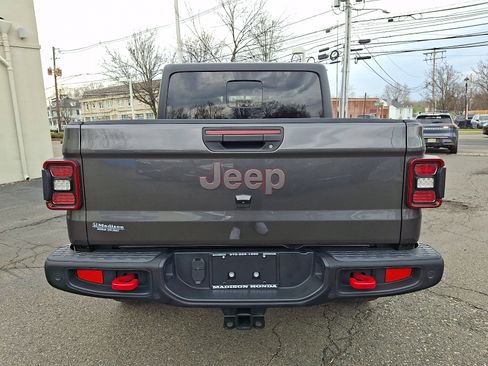 Used 2023 Jeep Gladiator Rubicon w/ Cold Weather Group image 8