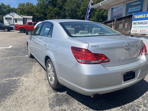 Used 2006 Toyota Avalon Limited FWD image 7