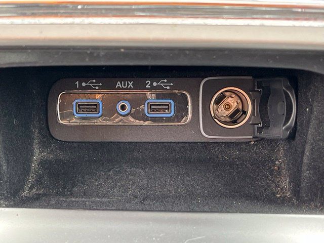 Used 2020 Jeep Grand Cherokee Altitude AWD/4WD image 28