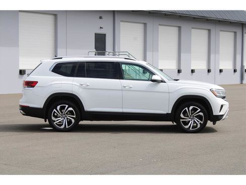 Used 2021 Volkswagen Atlas SEL Premium AWD/4WD image 4