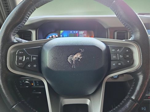 Certified 2021 Ford Bronco Badlands AWD/4WD image 24
