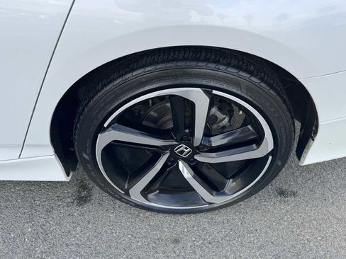 Used 2020 Honda Accord Sport image 36