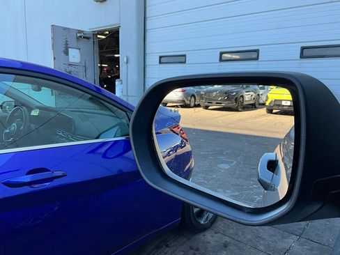 Used 2025 Chevrolet Equinox LT image 18