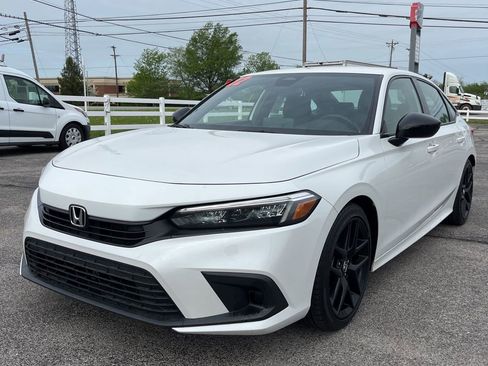 Used 2022 Honda Civic Sport image 1