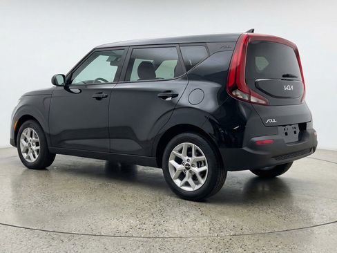 Used 2025 Kia Soul LX w/ LX Technology Package image 6