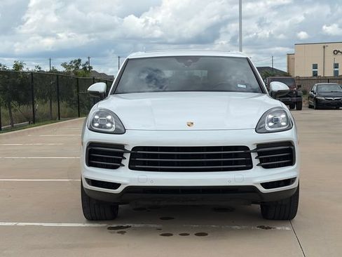 Used 2020 Porsche Cayenne AWD/4WD image 2