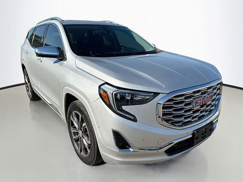 Used 2020 GMC Terrain Denali w/ Denali Premium Package image 42