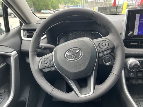 Used 2023 Toyota RAV4 XLE w/ Convenience Package AWD/4WD image 16