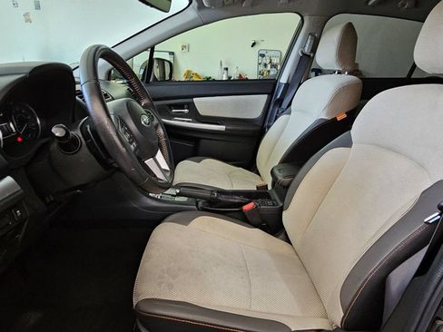 Used 2017 Subaru Crosstrek 2.0i Premium AWD/4WD image 15