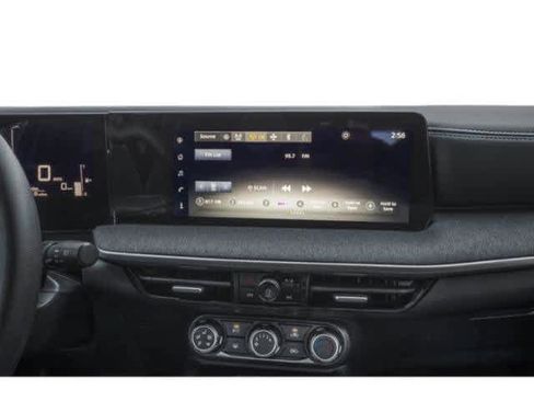 Used 2025 Nissan Kicks SV image 12