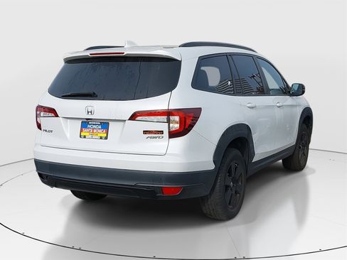 Used 2022 Honda Pilot TrailSport image 5