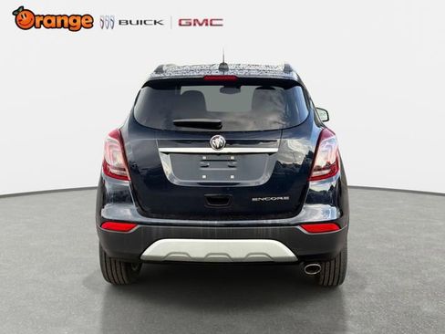 Used 2022 Buick Encore Preferred w/ Safety Package FWD image 4