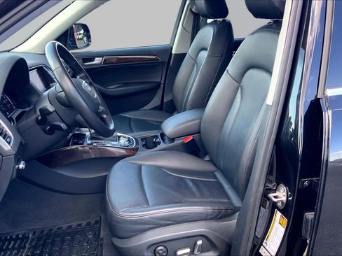 Used 2016 Audi Q5 2.0T Premium Plus w/ Technology Package AWD/4WD image 8