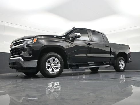 Used 2023 Chevrolet Silverado 1500 LT RWD image 23