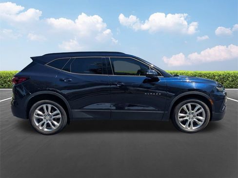 Used 2020 Chevrolet Blazer LT AWD/4WD image 3
