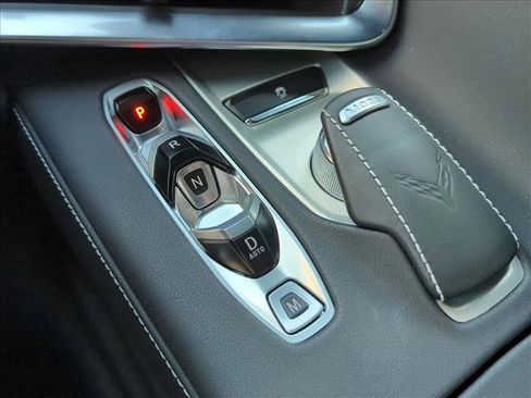 Used 2025 Chevrolet Corvette Z06 image 11