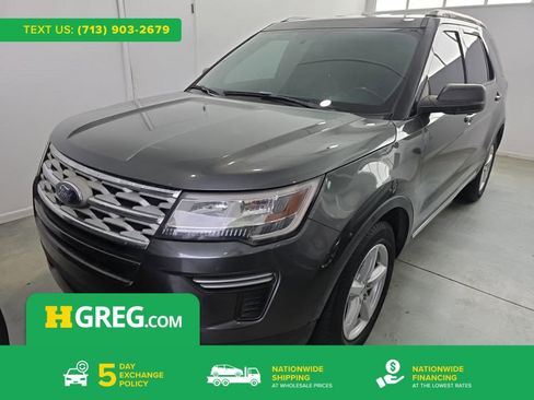 Used 2019 Ford Explorer XLT image 1
