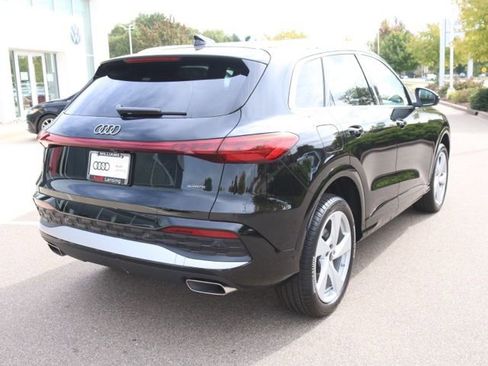New 2025 Audi Q5 2.0T Premium Plus image 3